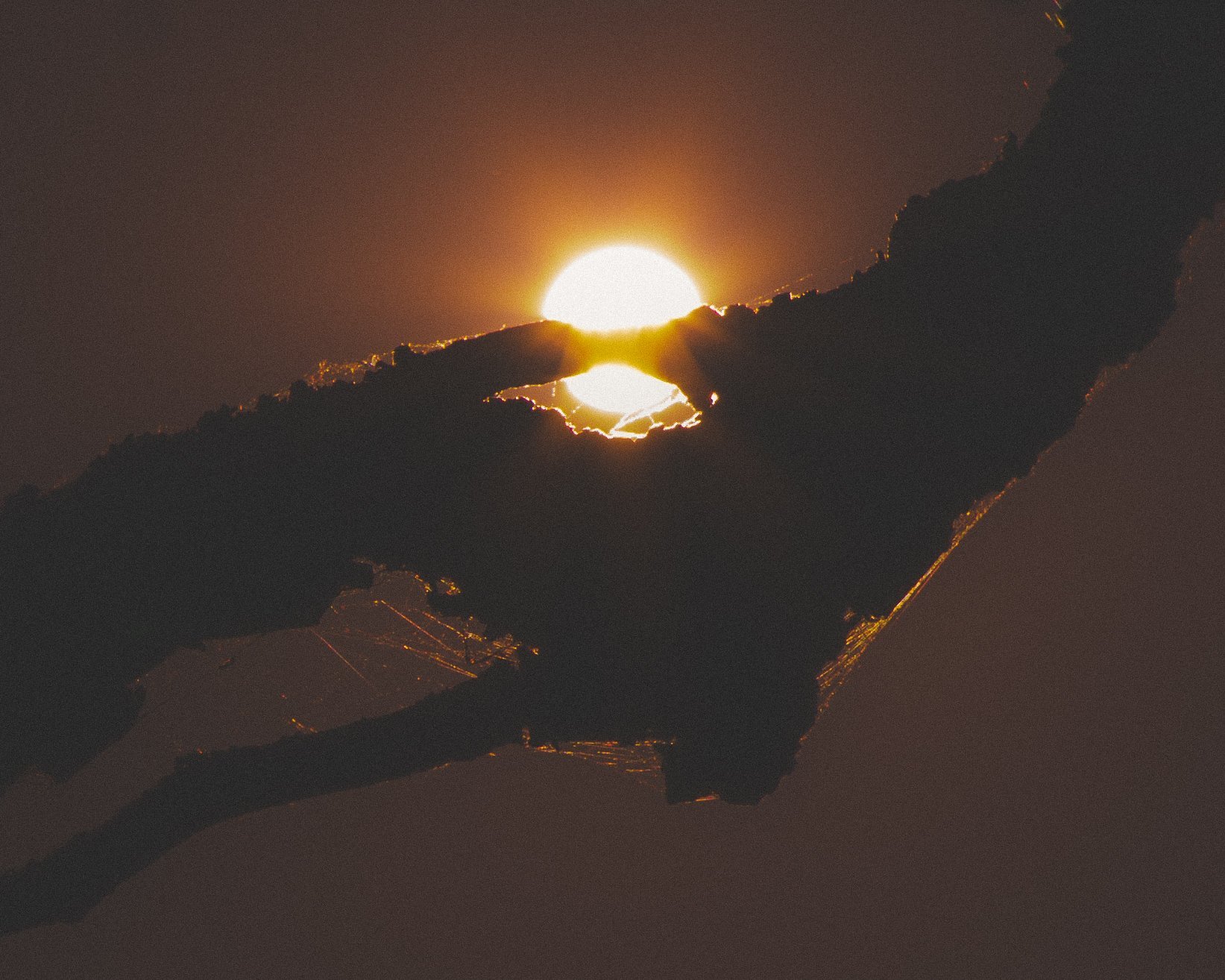 Across the Shore — frame 14